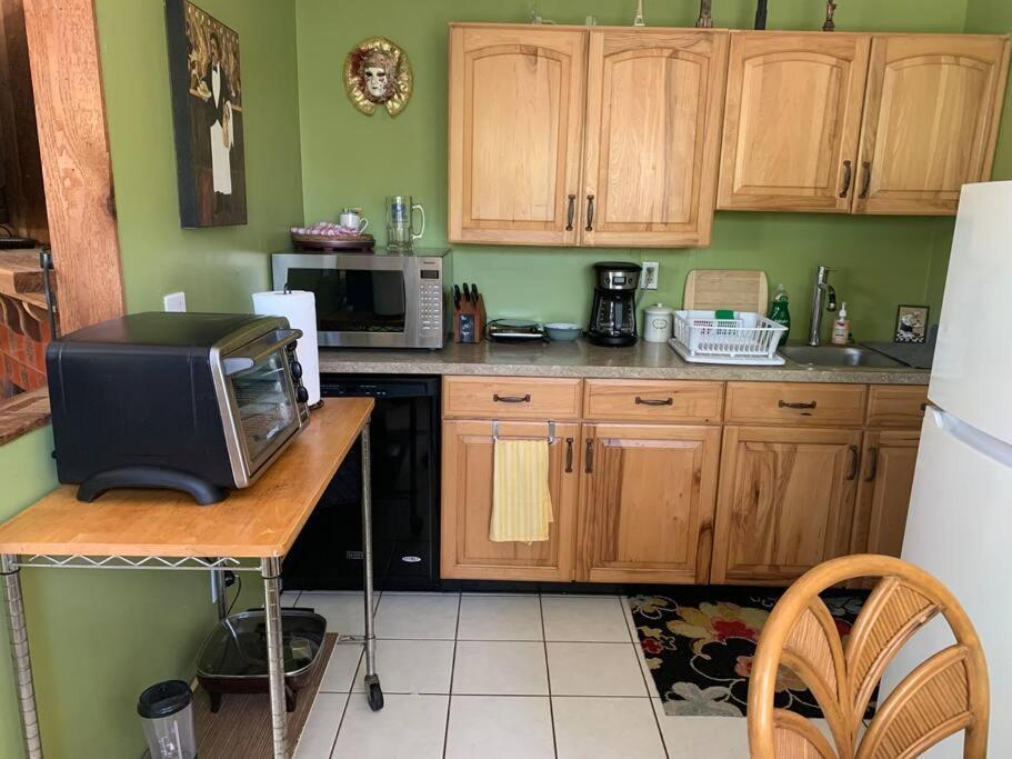 One Bed Suite Near Beaches And Downtown סרסוטה מראה חיצוני תמונה