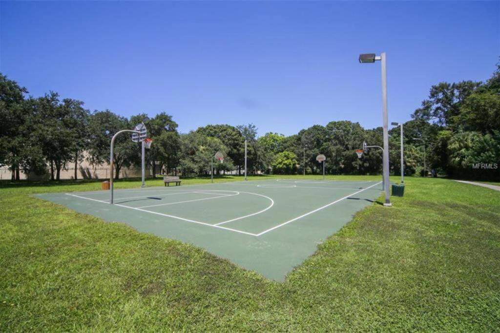 One Bed Suite Near Beaches And Downtown סרסוטה מראה חיצוני תמונה