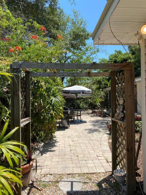 One Bed Suite Near Beaches And Downtown סרסוטה מראה חיצוני תמונה