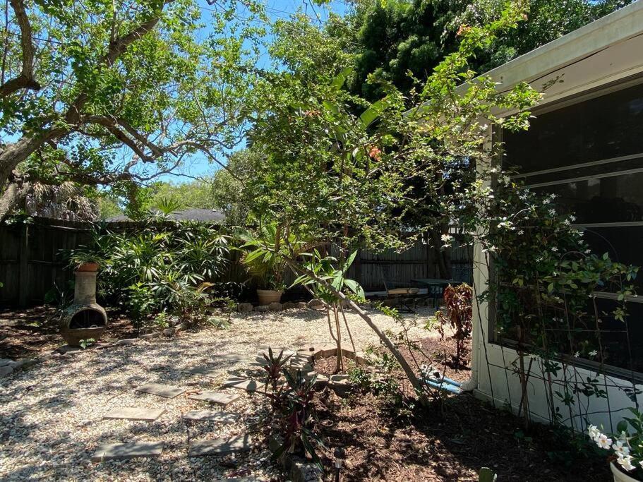 One Bed Suite Near Beaches And Downtown סרסוטה מראה חיצוני תמונה